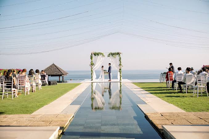 Timeless Paradise